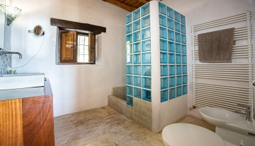 resa estates ibiza  finca sale rental license st jordi bathroom.jpg